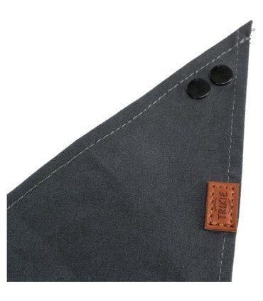 Pañuelo gris con detalles de remaches de BE NORDIC