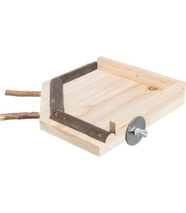 Área de posarse de madera con accesorios y perchas