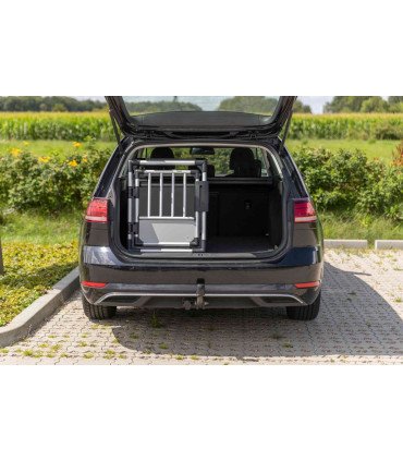 Transportín de aluminio con seguridad y ventilación perfecta